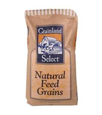 Grainland Select Cracked Corn. Grainland Select Cracked Corn is a high-energy food source for poultry, cattle, sheep, and goats, on good-quality forage and a vitamin/mineral supplement. It can also attract small animals to the feeding area. Feed as a source of grain.